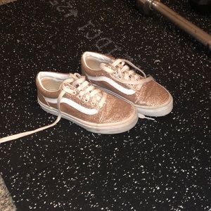 Low top glitter vans